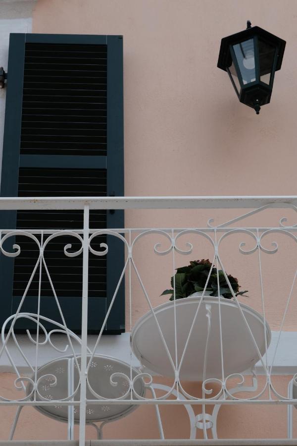 La Cantada - Renovated Apartment In Corfu Town 외부 사진
